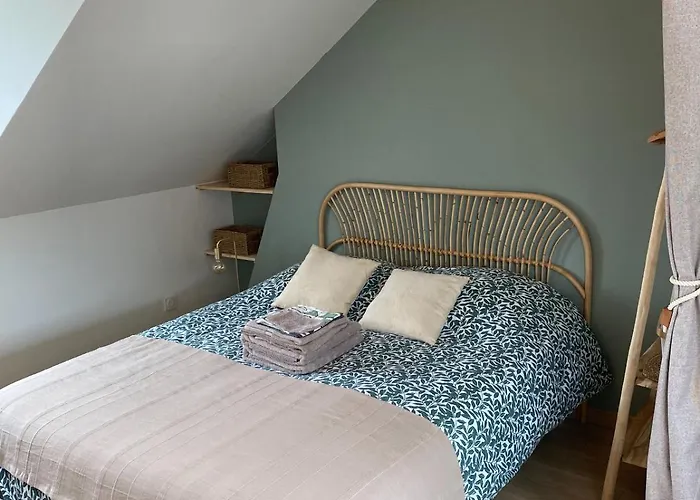 Le Nid De Pie * Honfleur