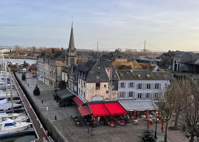 Le Nid De Pie * Honfleur