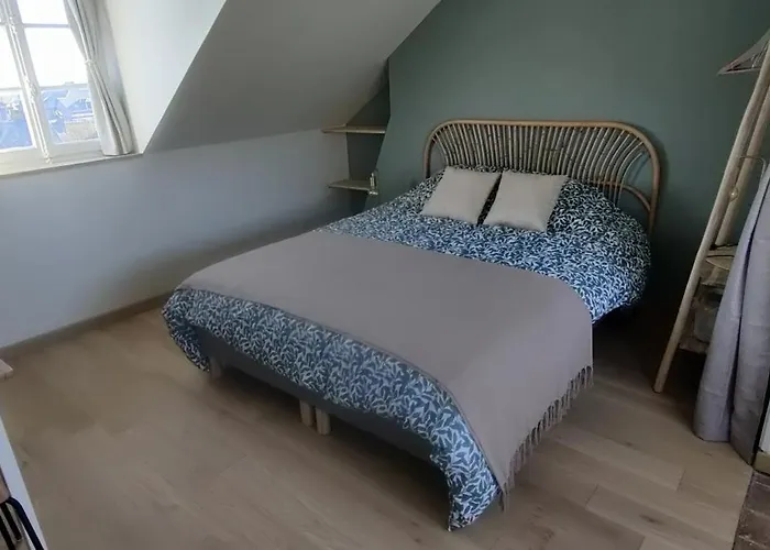 Le Nid De Pie Honfleur